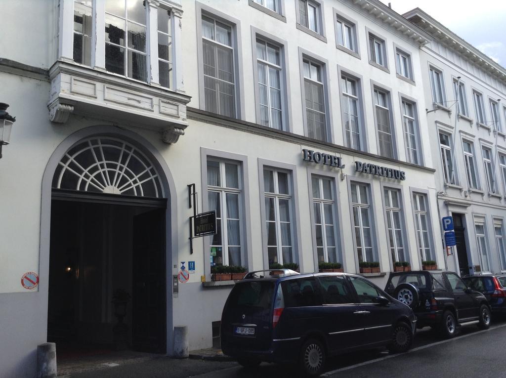 Hotel Patritius بروج المظهر الخارجي الصورة
