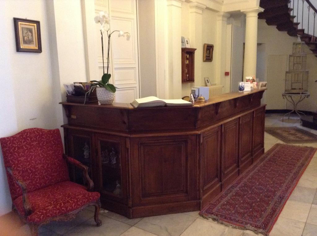 Hotel Patritius بروج المظهر الخارجي الصورة